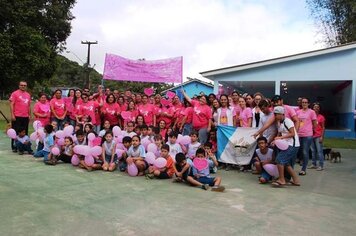 'Outubro Rosa' 1ª Caminhada e realização de palestras.