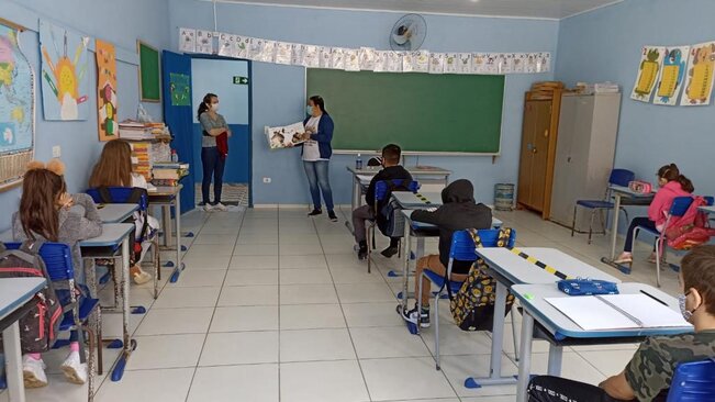 Comunicado aos pais e alunos da Escola Municipal Antonio Barbosa Pinto